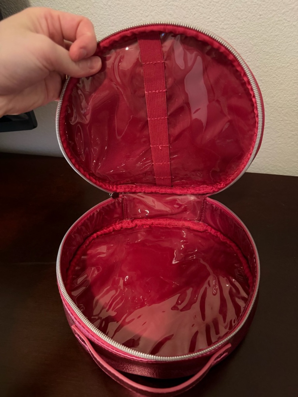 Round Pink Cosmetic Train Case